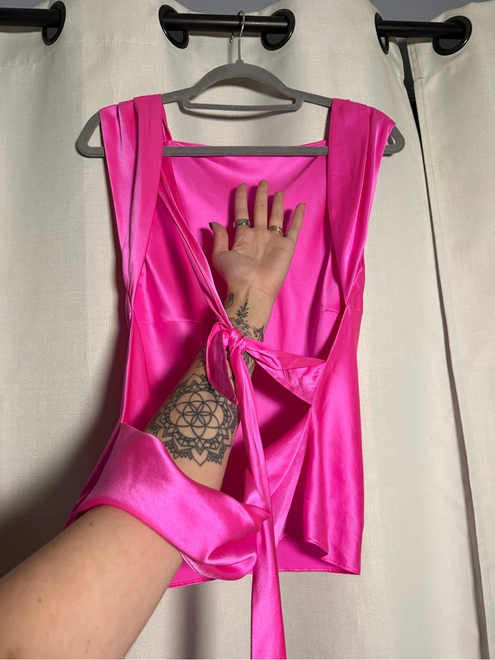 The Bar Asher Silk Backless Top in Bubblegum Hot Pink Size Medium - Picture 7 of 10